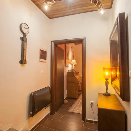 Dandy Palios Agios Athanasios - Rustic - Fireplace - Village Square Chalet *