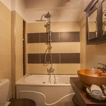 Dandy Palios Agios Athanasios - Rustic - Fireplace - Village Square Chalet