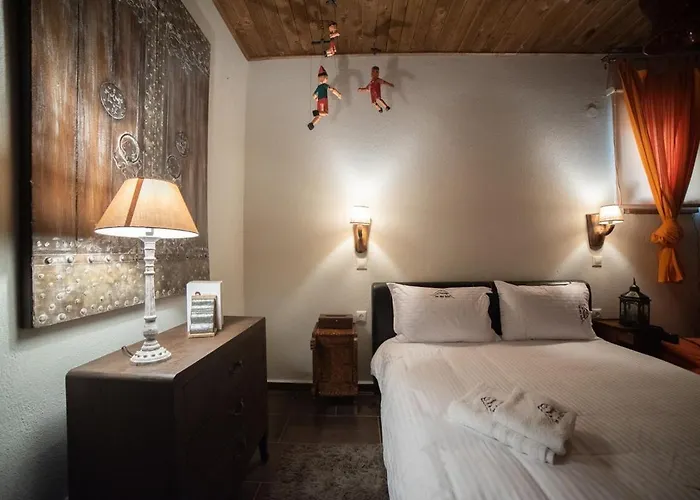 Dandy Palios Agios Athanasios - Rustic - Fireplace - Village Square Paleósz Ájosz Athanásziosz