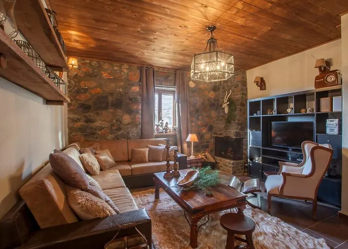 Dandy Palios Agios Athanasios - Rustic - Fireplace - Village Square